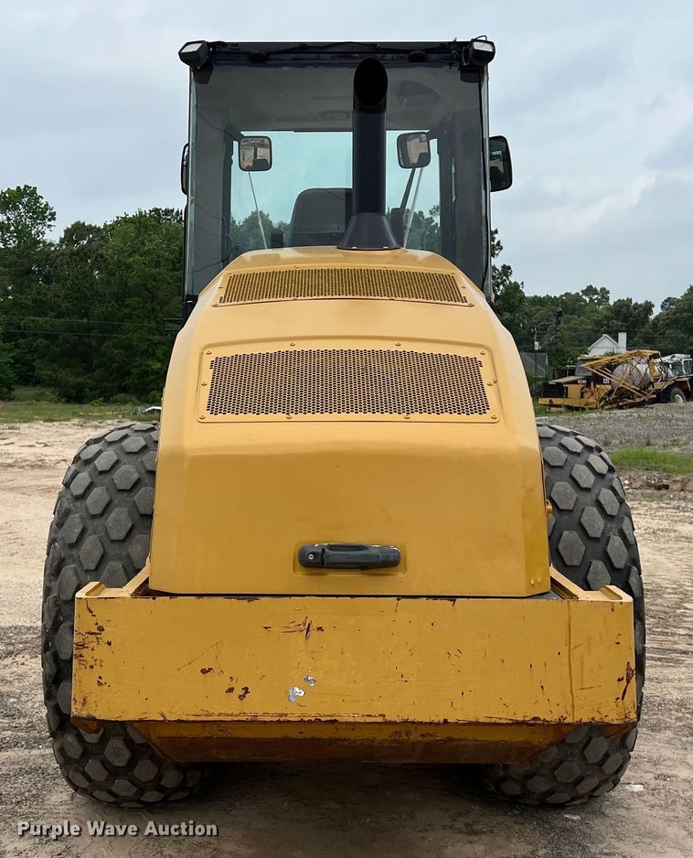 image for item DS2946 2008 Caterpillar CS56 single drum vibratory roller