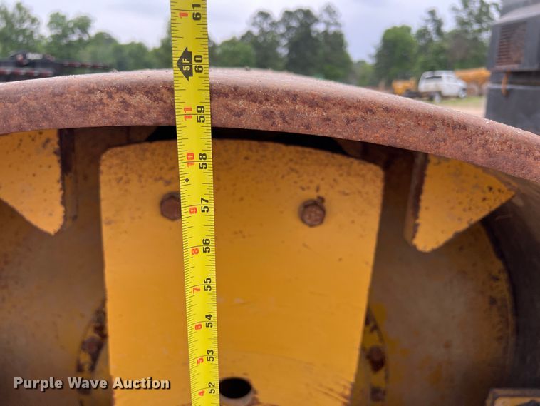 image for item DS2946 2008 Caterpillar CS56 single drum vibratory roller