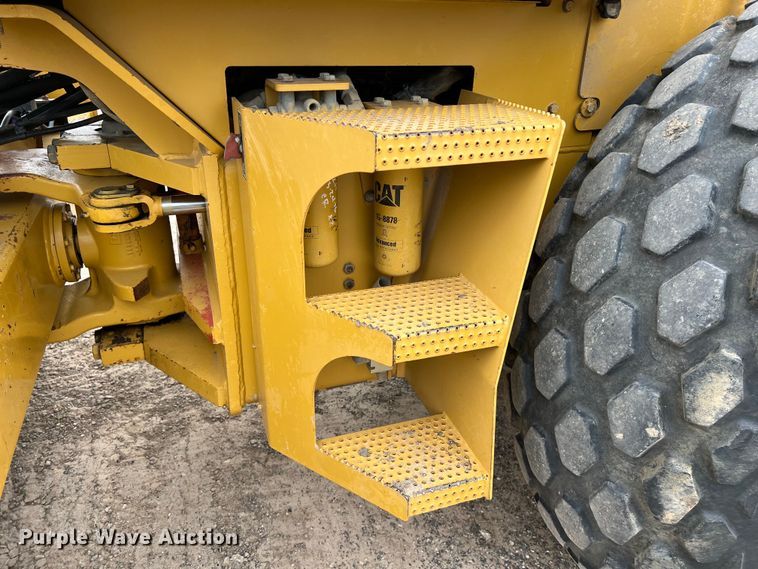 image for item DS2946 2008 Caterpillar CS56 single drum vibratory roller