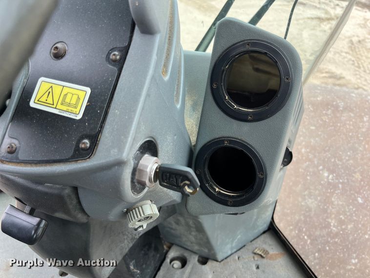 image for item DS2946 2008 Caterpillar CS56 single drum vibratory roller