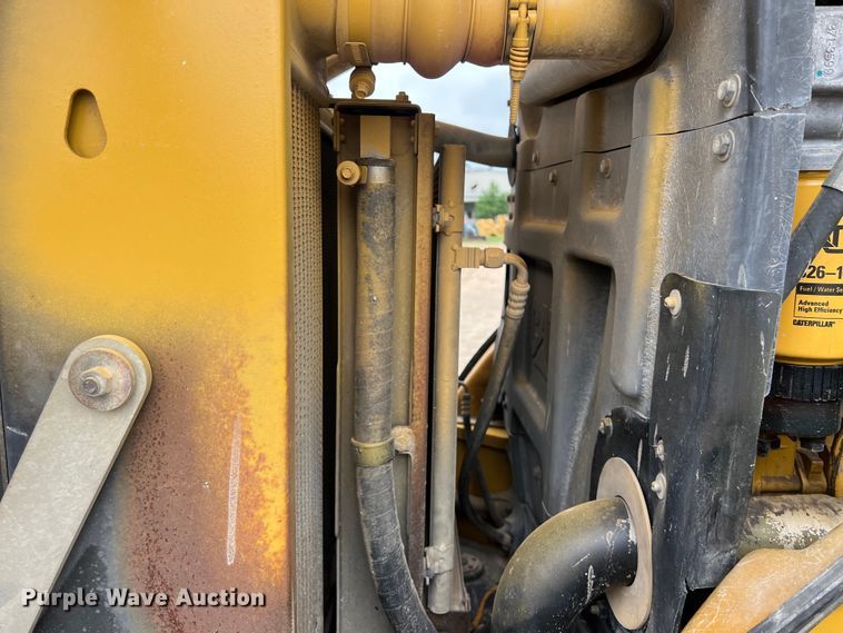 image for item DS2946 2008 Caterpillar CS56 single drum vibratory roller