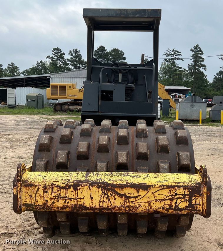 image for item DS2947 2003 Bomag BW 177PHD-3 single drum vibratory roller