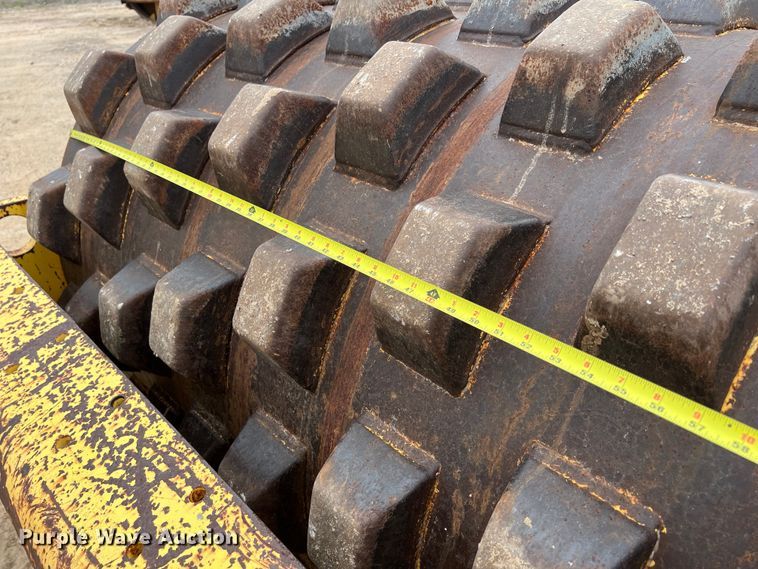 image for item DS2947 2003 Bomag BW 177PHD-3 single drum vibratory roller