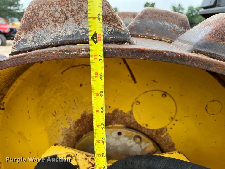 image for item DS2947 2003 Bomag BW 177PHD-3 single drum vibratory roller