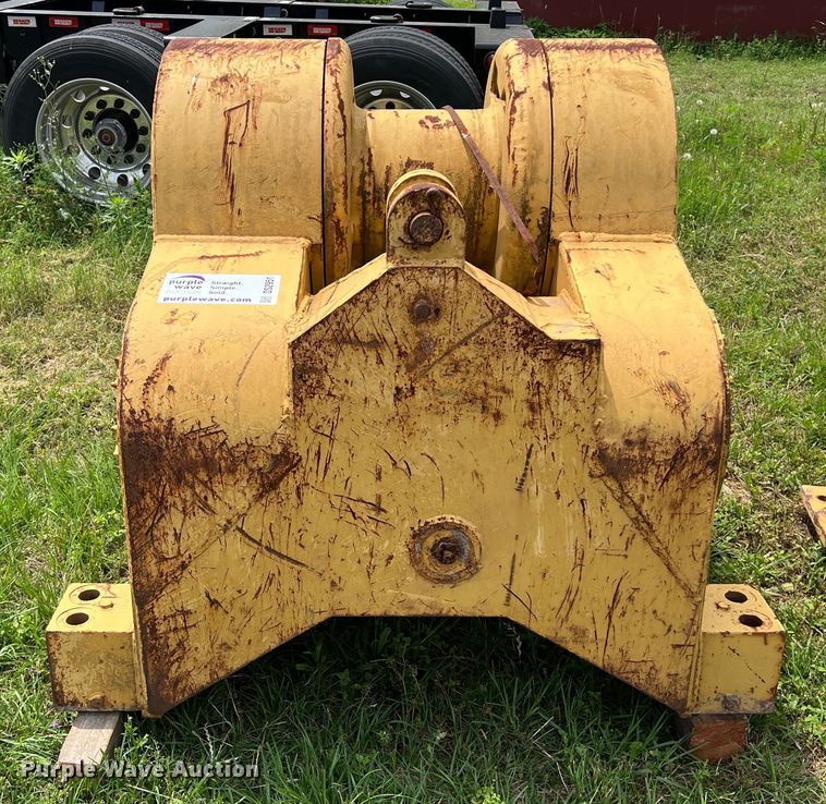 image for item DS2951 Caterpillar 58PS winch