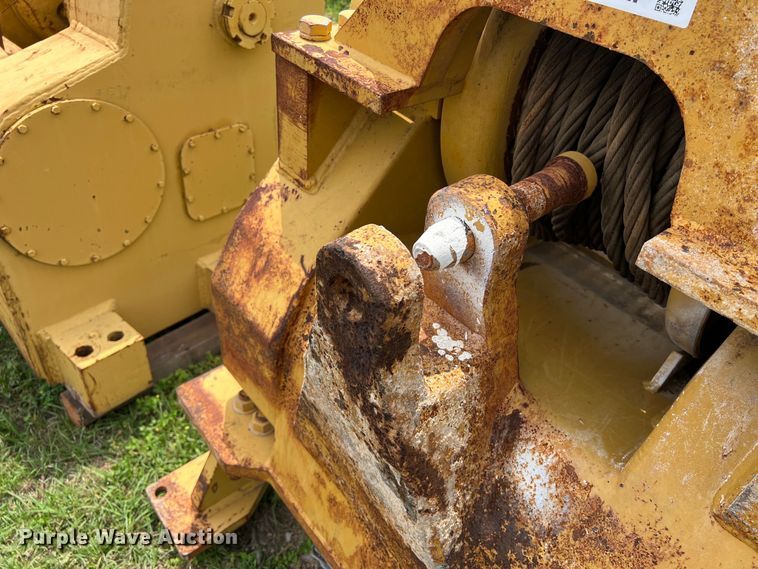 image for item DS2952 Allied W6G winch