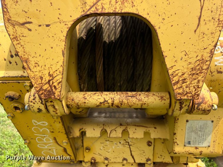 image for item DS2952 Allied W6G winch