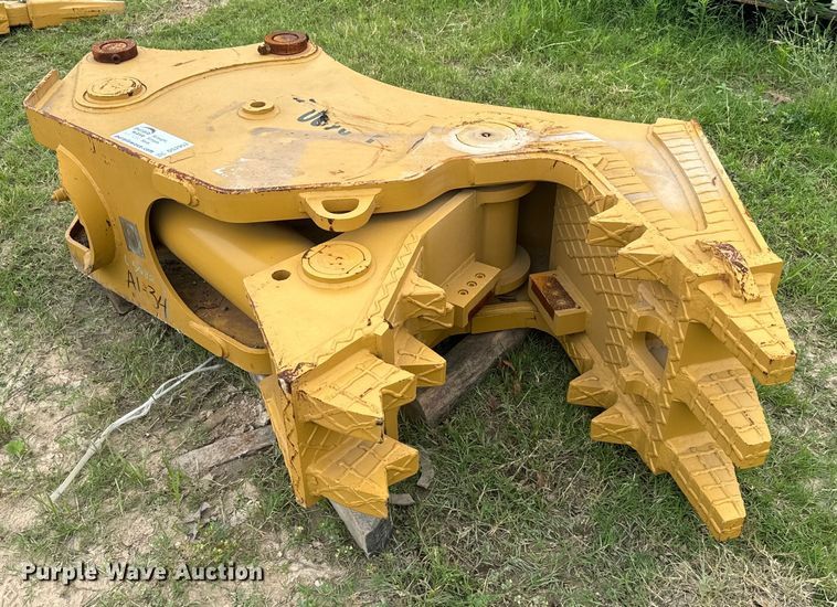 image for item DS2953 2022 hydraulic pulverizer 