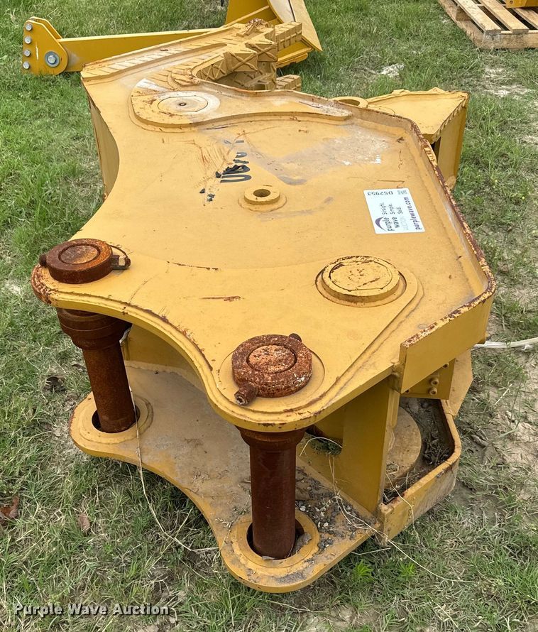 image for item DS2953 2022 hydraulic pulverizer 