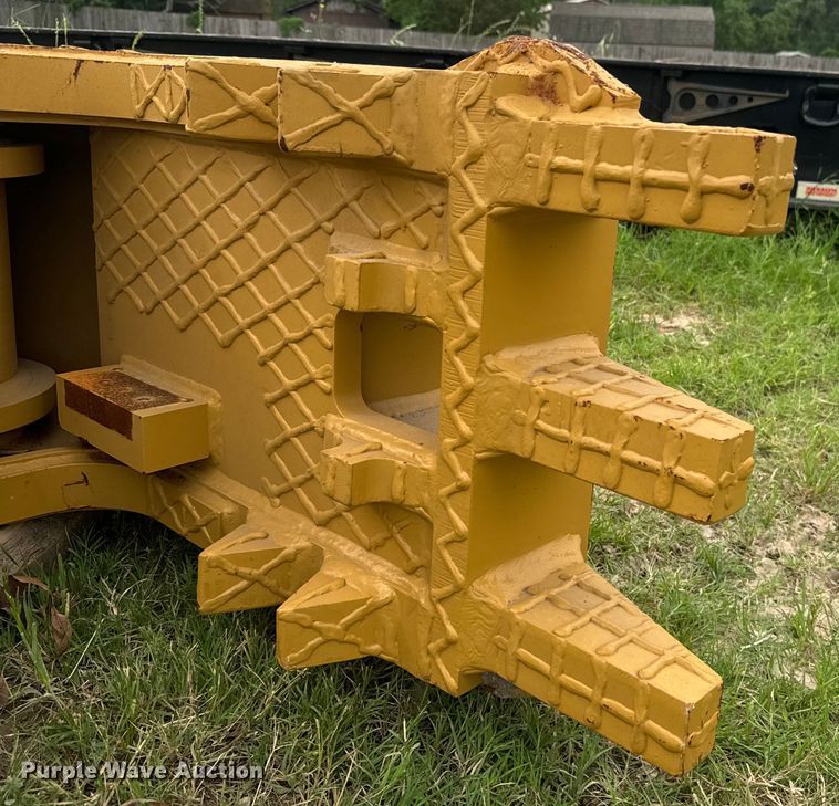 image for item DS2953 2022 hydraulic pulverizer 