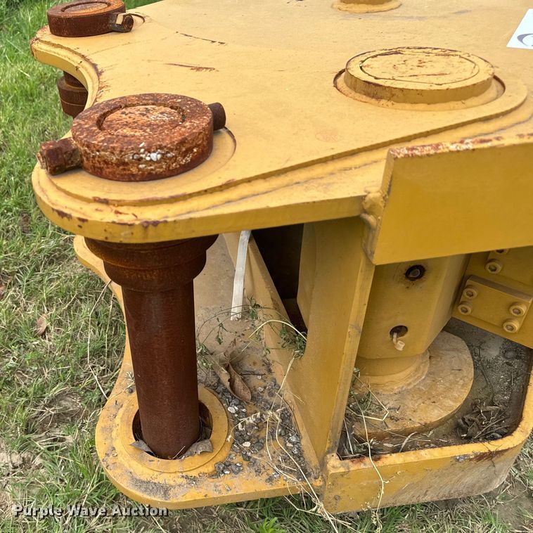 image for item DS2953 2022 hydraulic pulverizer 