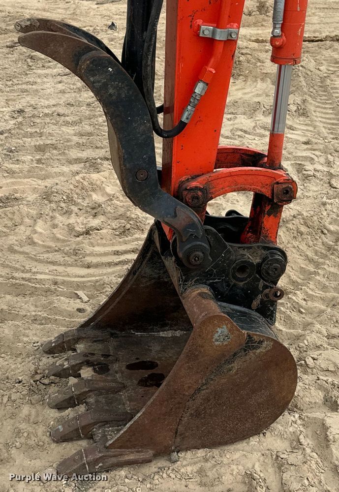 image for item DS2956 2019 Kubota KX71-3S mini excavator