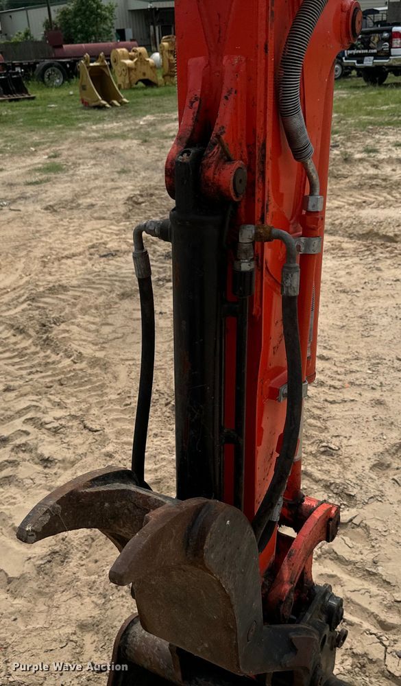 image for item DS2956 2019 Kubota KX71-3S mini excavator