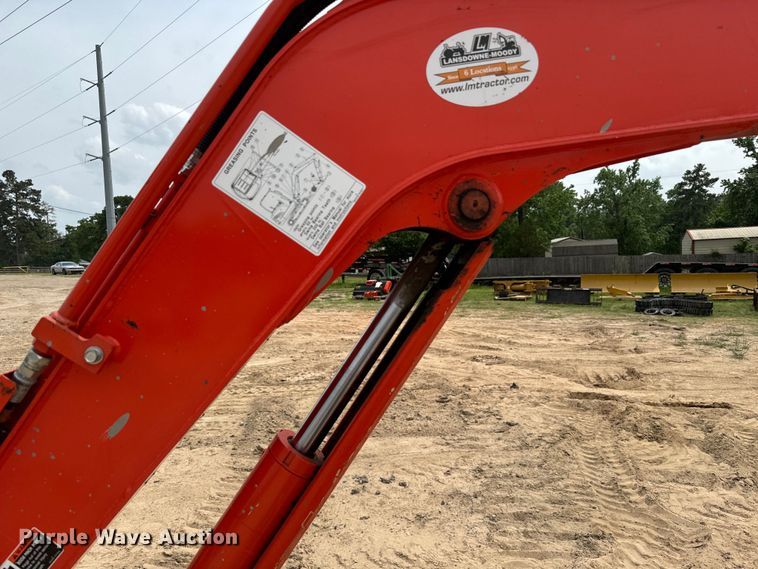 image for item DS2956 2019 Kubota KX71-3S mini excavator