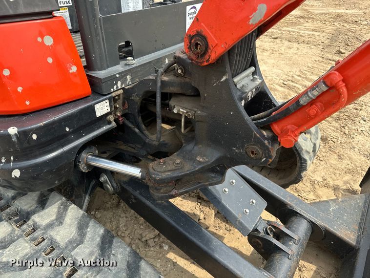 image for item DS2956 2019 Kubota KX71-3S mini excavator