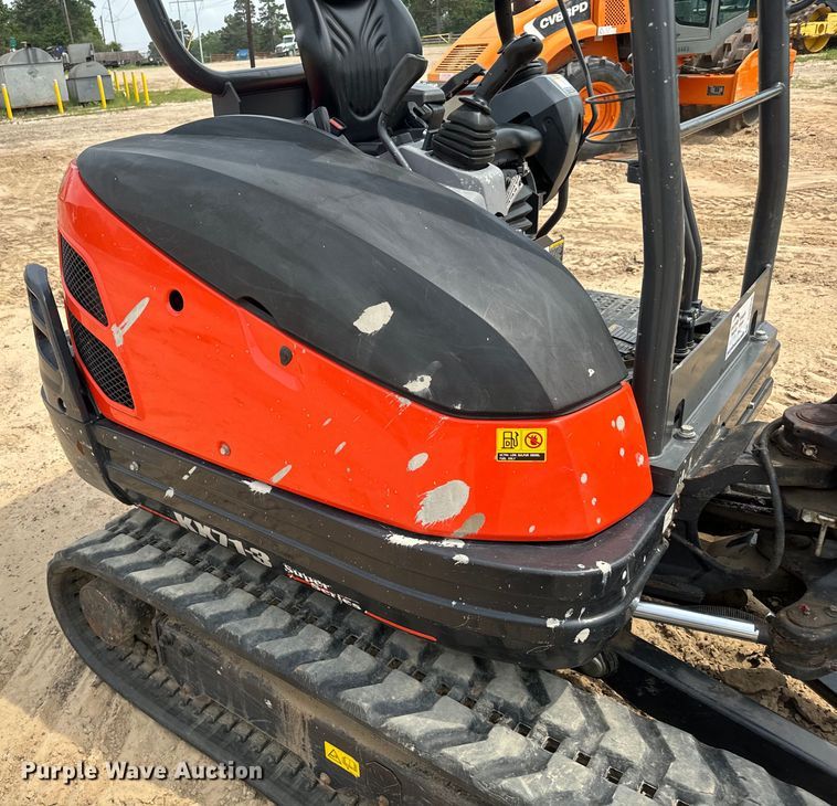 image for item DS2956 2019 Kubota KX71-3S mini excavator