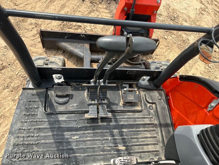 image for item DS2956 2019 Kubota KX71-3S mini excavator