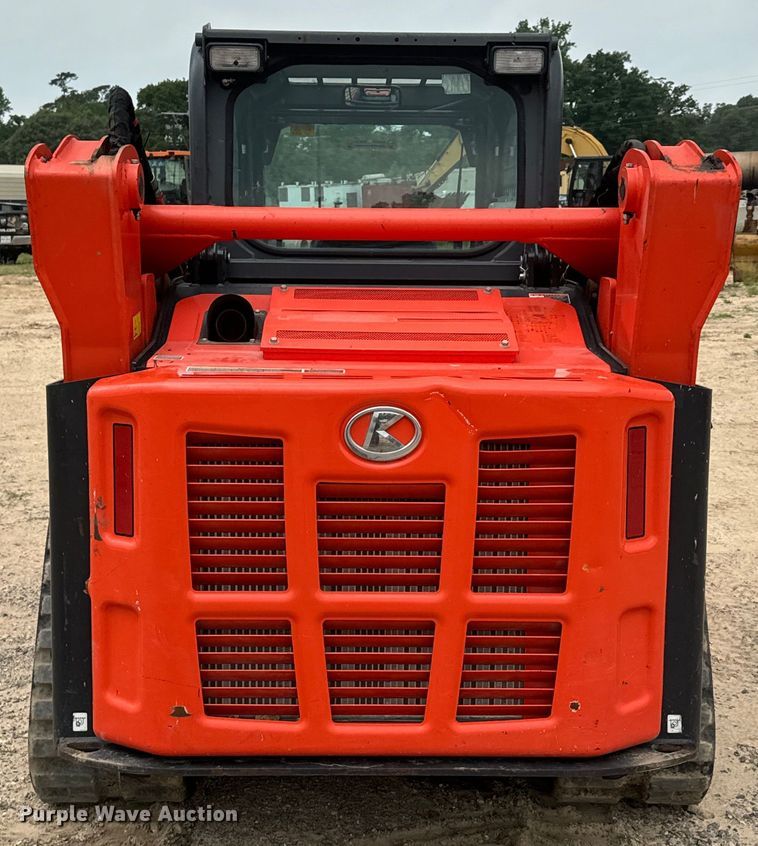 image for item DS2957 2019 Kubota SVL75-2 tracked skid steer loader