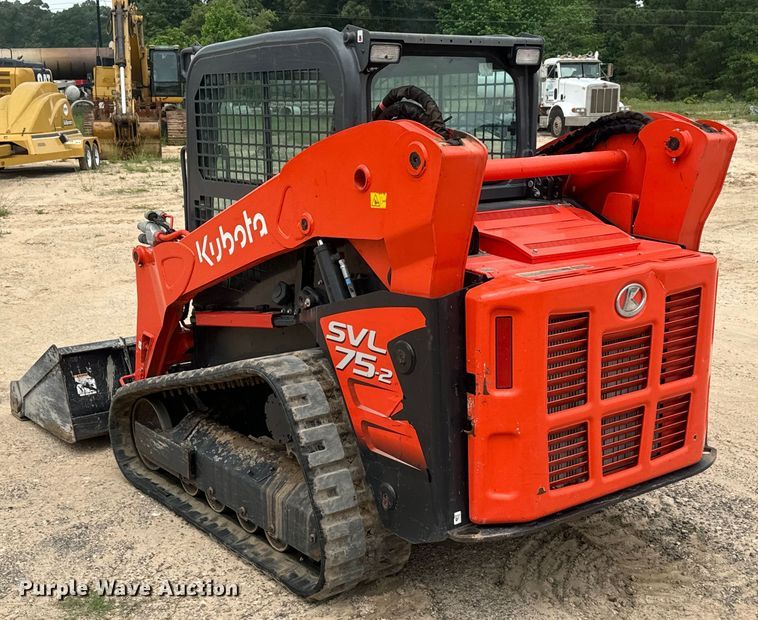 image for item DS2957 2019 Kubota SVL75-2 tracked skid steer loader