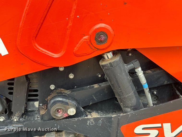 image for item DS2957 2019 Kubota SVL75-2 tracked skid steer loader