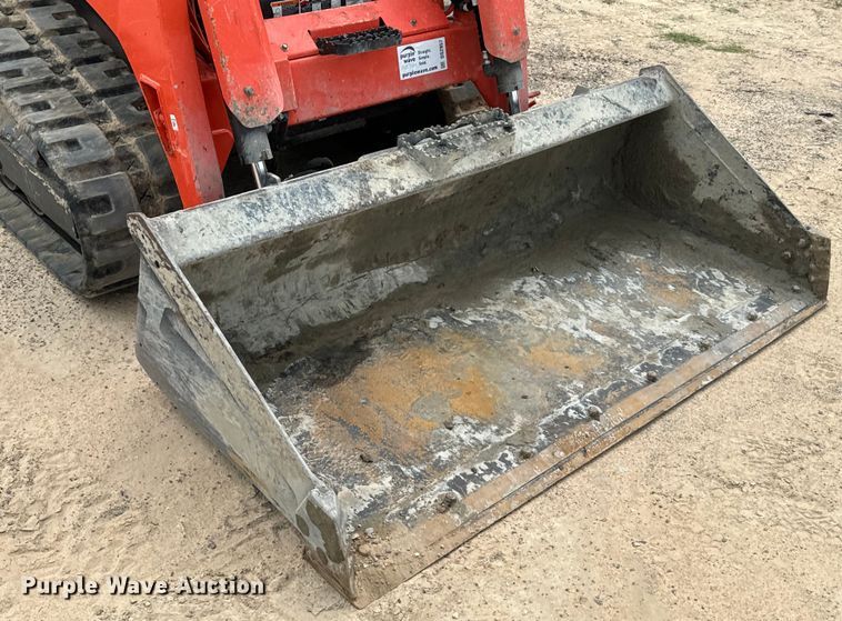 image for item DS2957 2019 Kubota SVL75-2 tracked skid steer loader