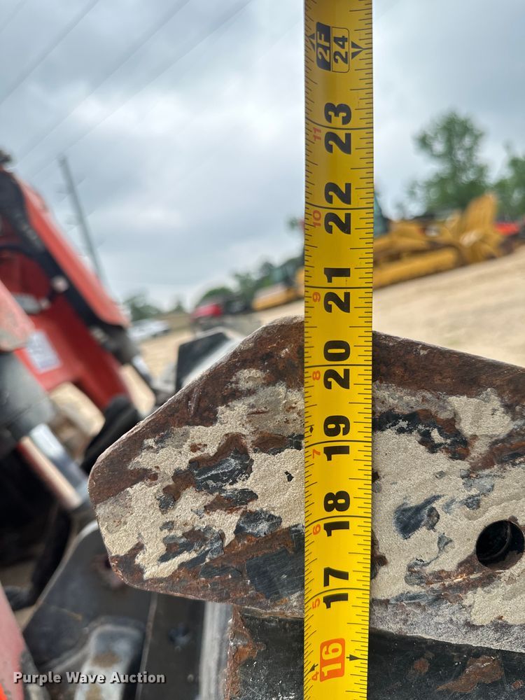 image for item DS2957 2019 Kubota SVL75-2 tracked skid steer loader