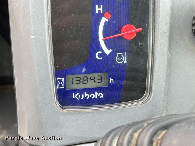 image for item DS2957 2019 Kubota SVL75-2 tracked skid steer loader