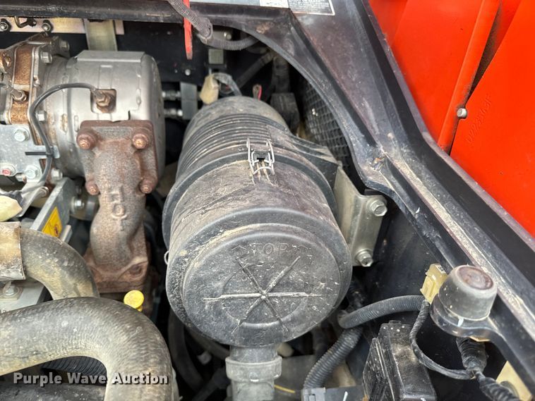 image for item DS2957 2019 Kubota SVL75-2 tracked skid steer loader