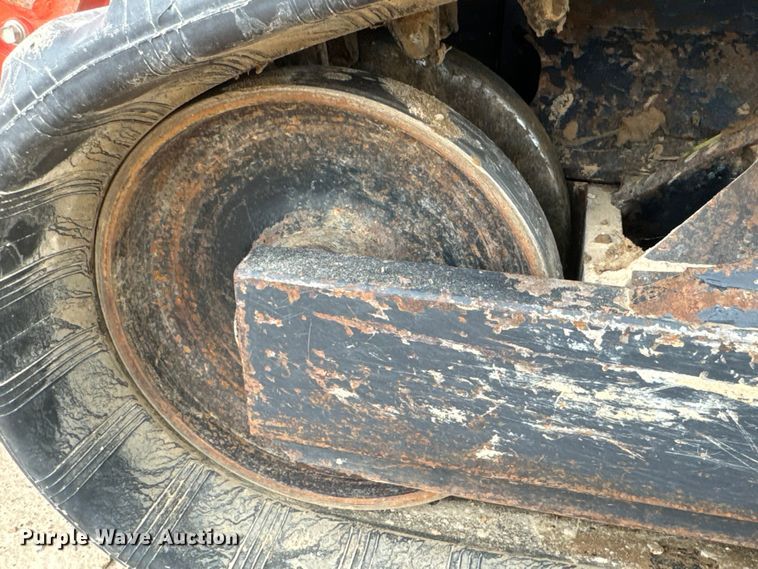 image for item DS2957 2019 Kubota SVL75-2 tracked skid steer loader