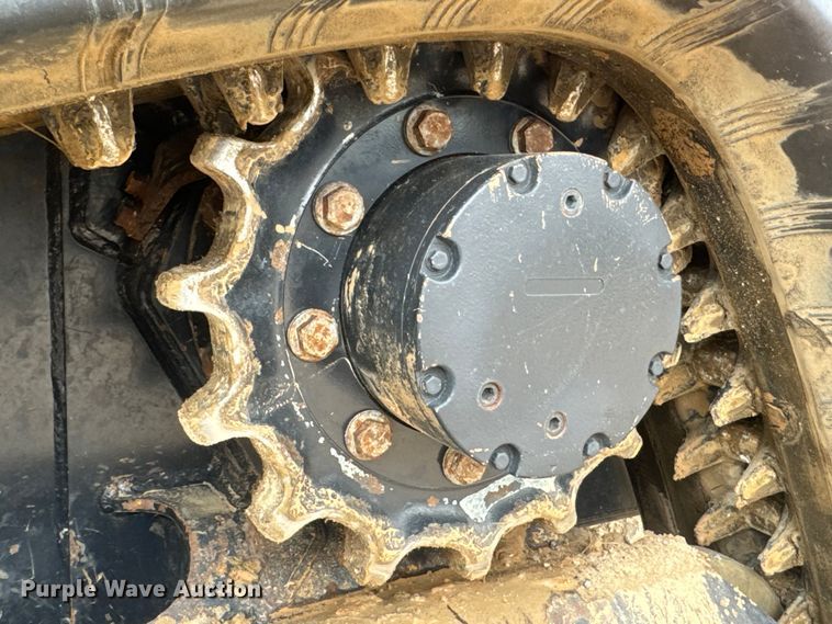 image for item DS2957 2019 Kubota SVL75-2 tracked skid steer loader