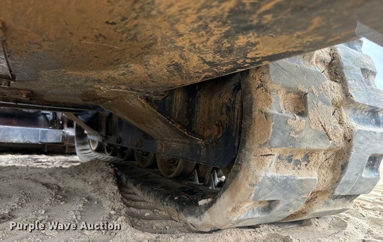 image for item DS2957 2019 Kubota SVL75-2 tracked skid steer loader