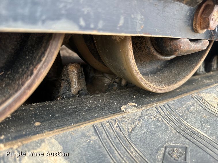 image for item DS2957 2019 Kubota SVL75-2 tracked skid steer loader