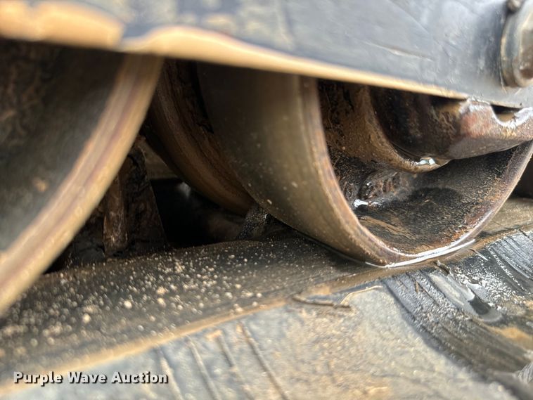 image for item DS2957 2019 Kubota SVL75-2 tracked skid steer loader