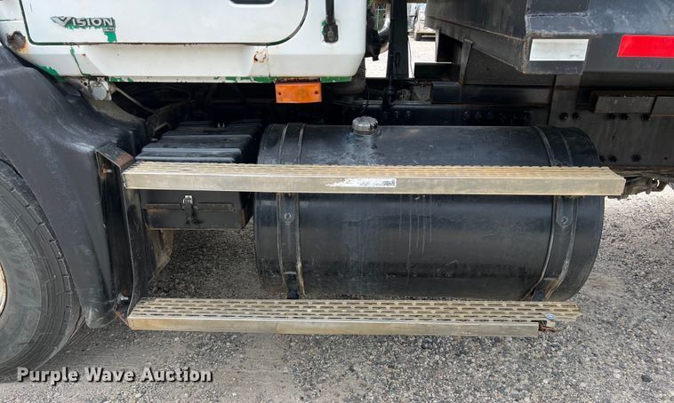 image for item DS3014 2006 Mack CXN613 dump truck