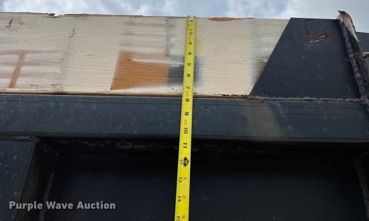 image for item DS3014 2006 Mack CXN613 dump truck