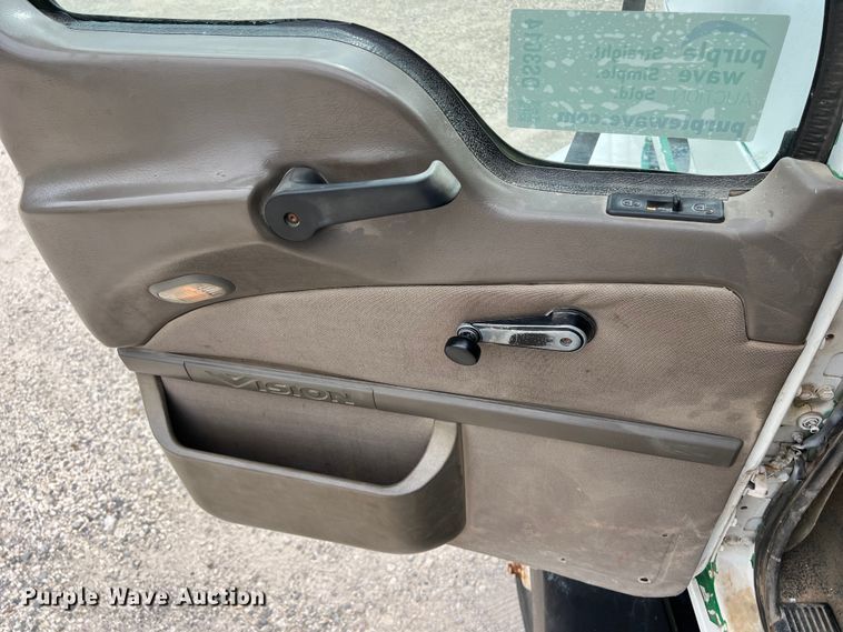 image for item DS3014 2006 Mack CXN613 dump truck