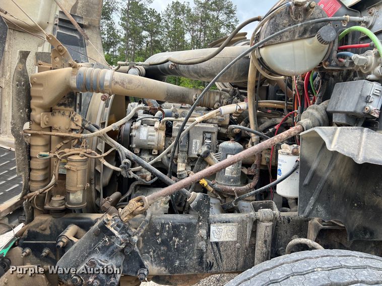 image for item DS3014 2006 Mack CXN613 dump truck