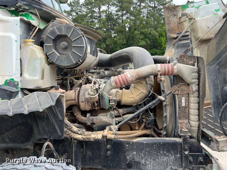 image for item DS3014 2006 Mack CXN613 dump truck