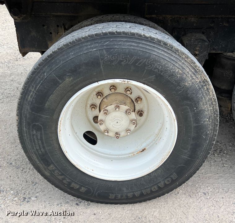 image for item DS3014 2006 Mack CXN613 dump truck