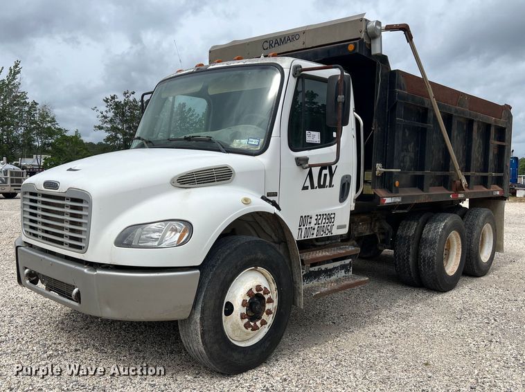 image for item DS3015 2006 Freightliner  Business Class M2 dump truck