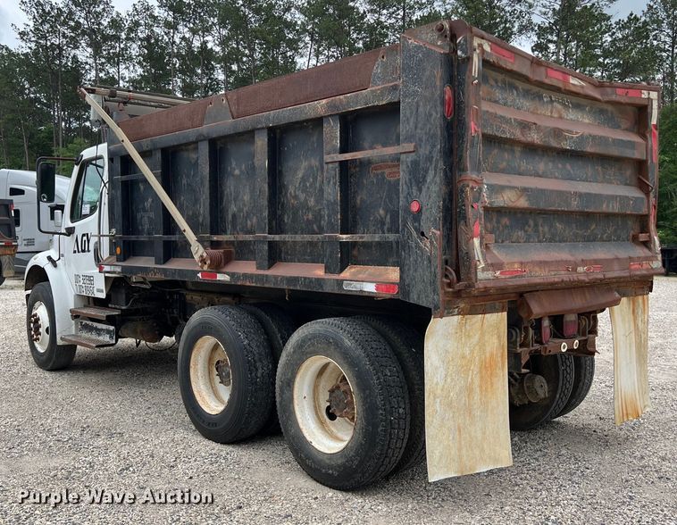image for item DS3015 2006 Freightliner  Business Class M2 dump truck