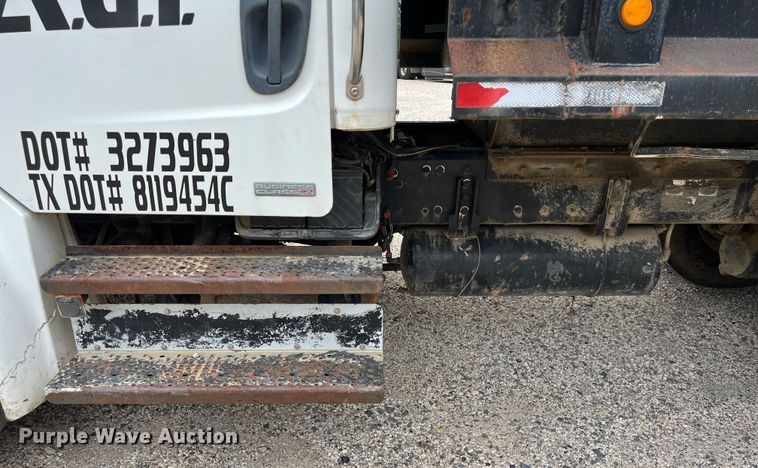 image for item DS3015 2006 Freightliner  Business Class M2 dump truck