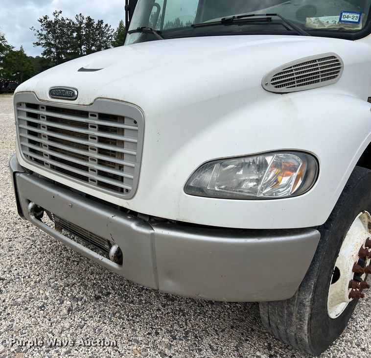 image for item DS3015 2006 Freightliner  Business Class M2 dump truck