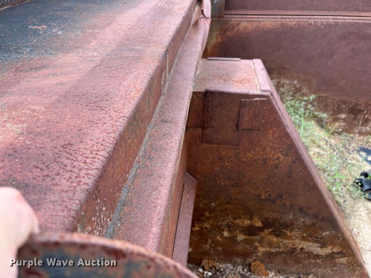 image for item DS3015 2006 Freightliner  Business Class M2 dump truck