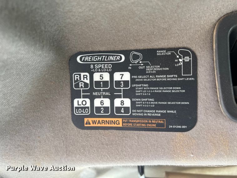 image for item DS3015 2006 Freightliner  Business Class M2 dump truck