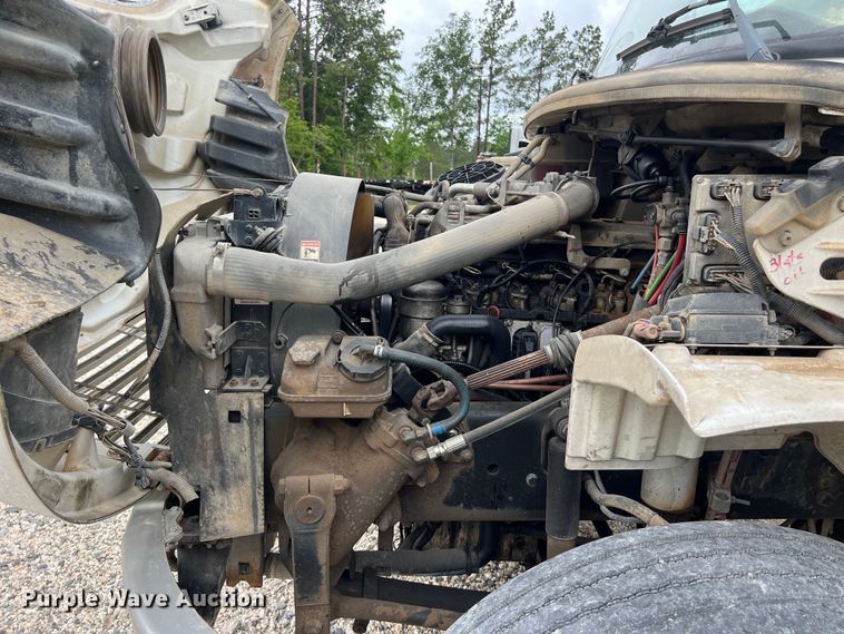 image for item DS3015 2006 Freightliner  Business Class M2 dump truck