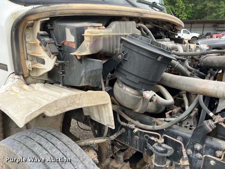 image for item DS3015 2006 Freightliner  Business Class M2 dump truck