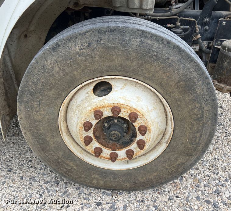 image for item DS3015 2006 Freightliner  Business Class M2 dump truck