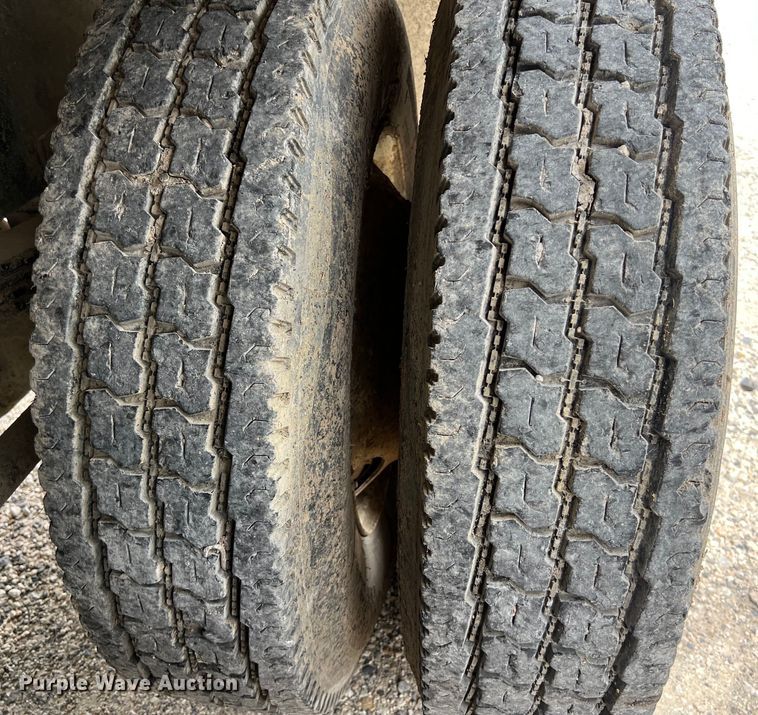 image for item DS3015 2006 Freightliner  Business Class M2 dump truck