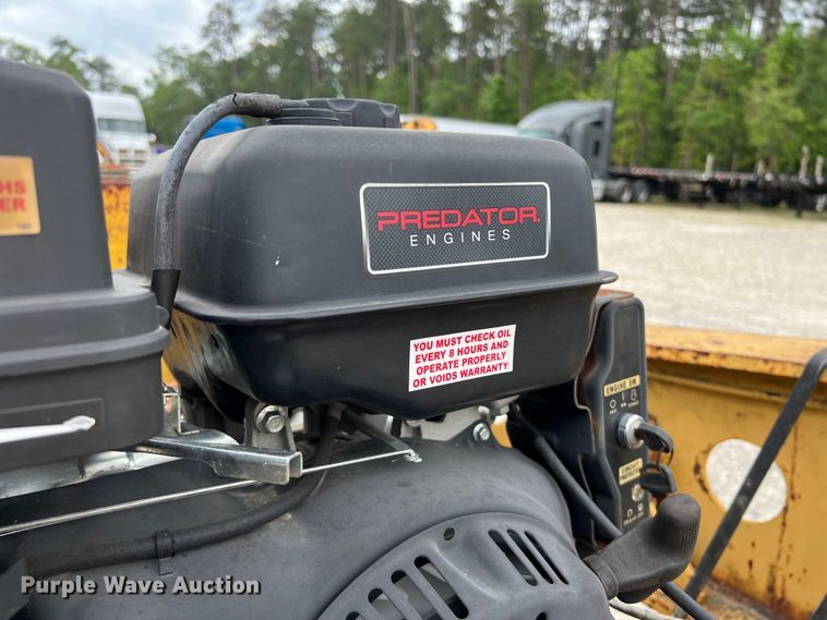 image for item DS3016 1981 Rogers Brothers CT3-70D24-145-15 lowboy equipment trailer